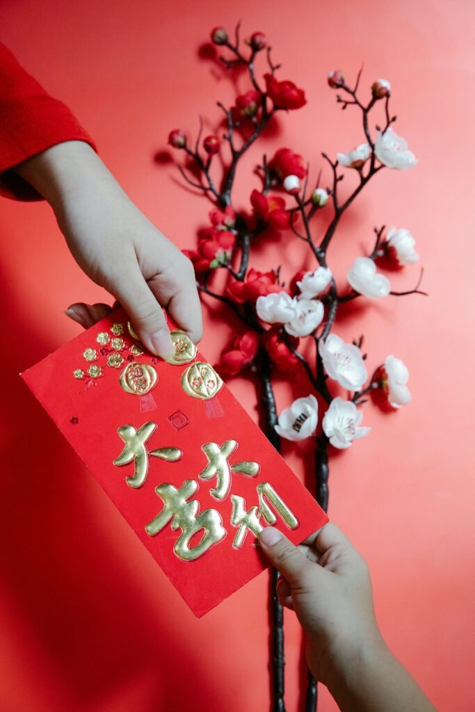 red envelopes in chinese culture